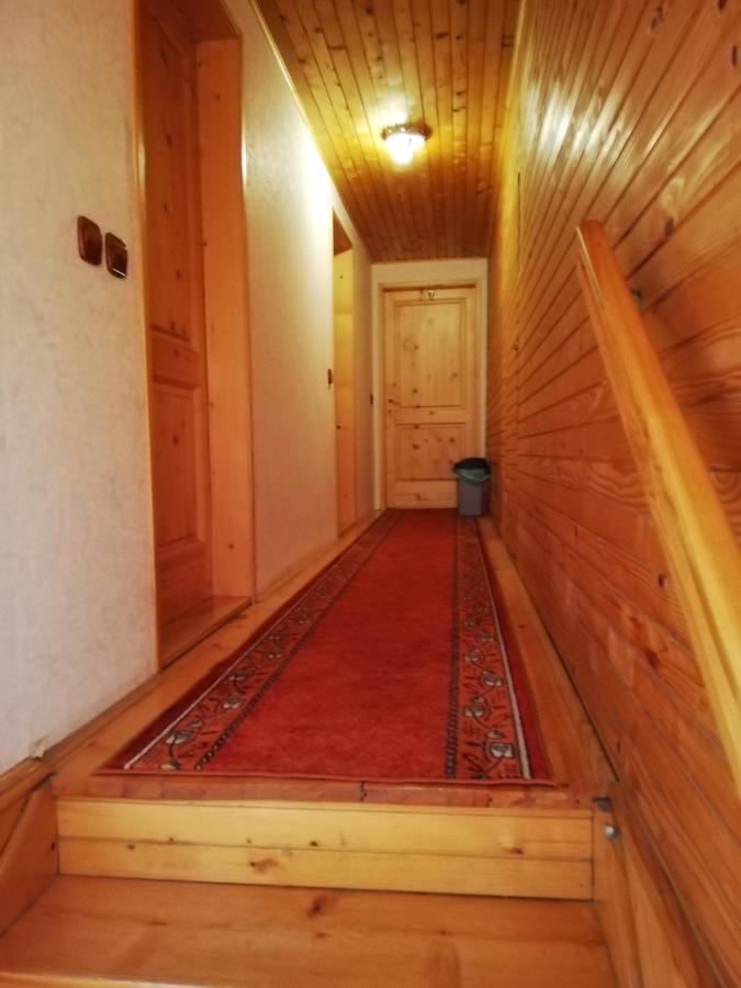 Penzijon Urbanc Bed and Breakfast Lovrenc na Pohorju Buitenkant foto