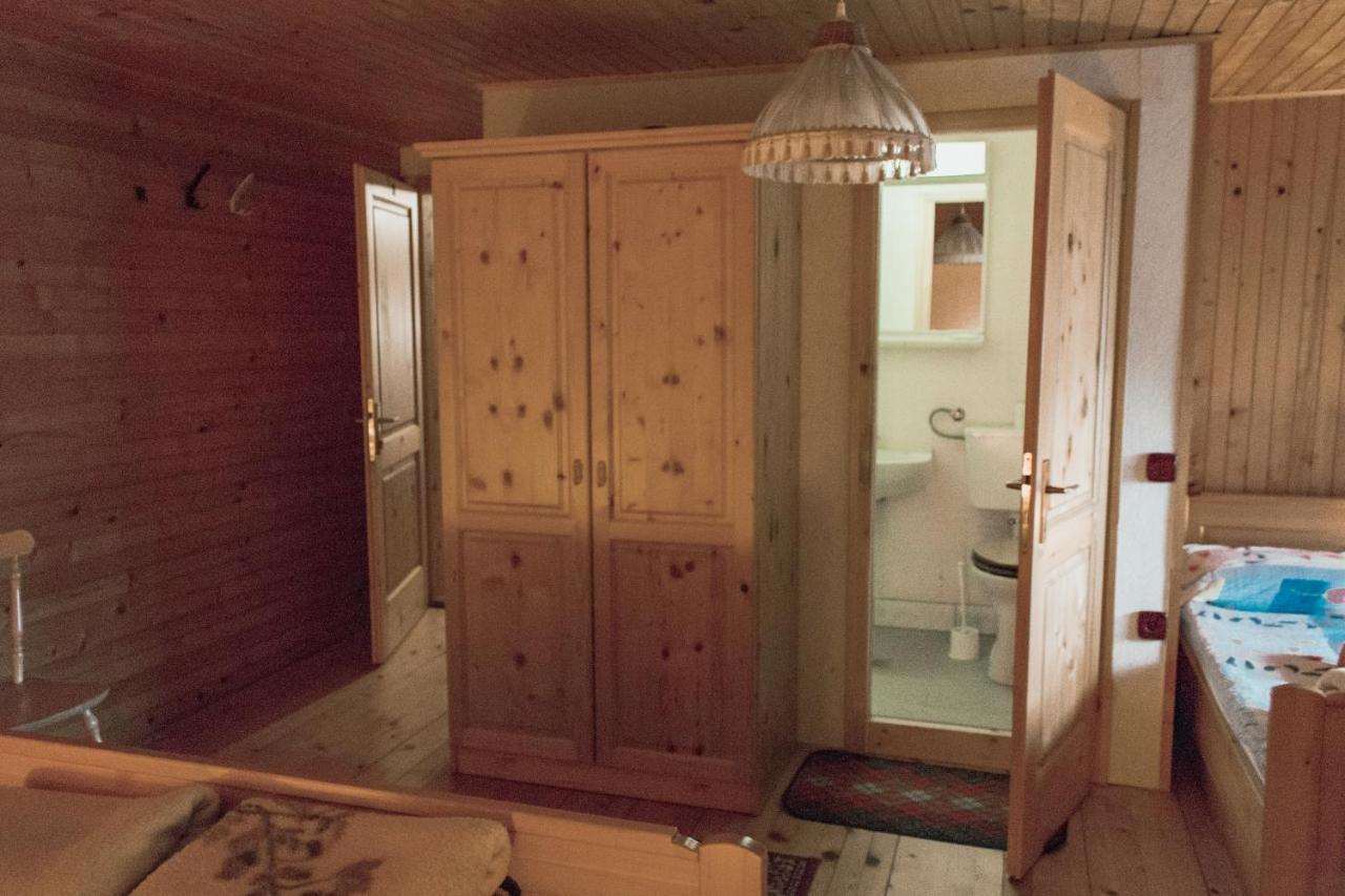 Penzijon Urbanc Bed and Breakfast Lovrenc na Pohorju Buitenkant foto