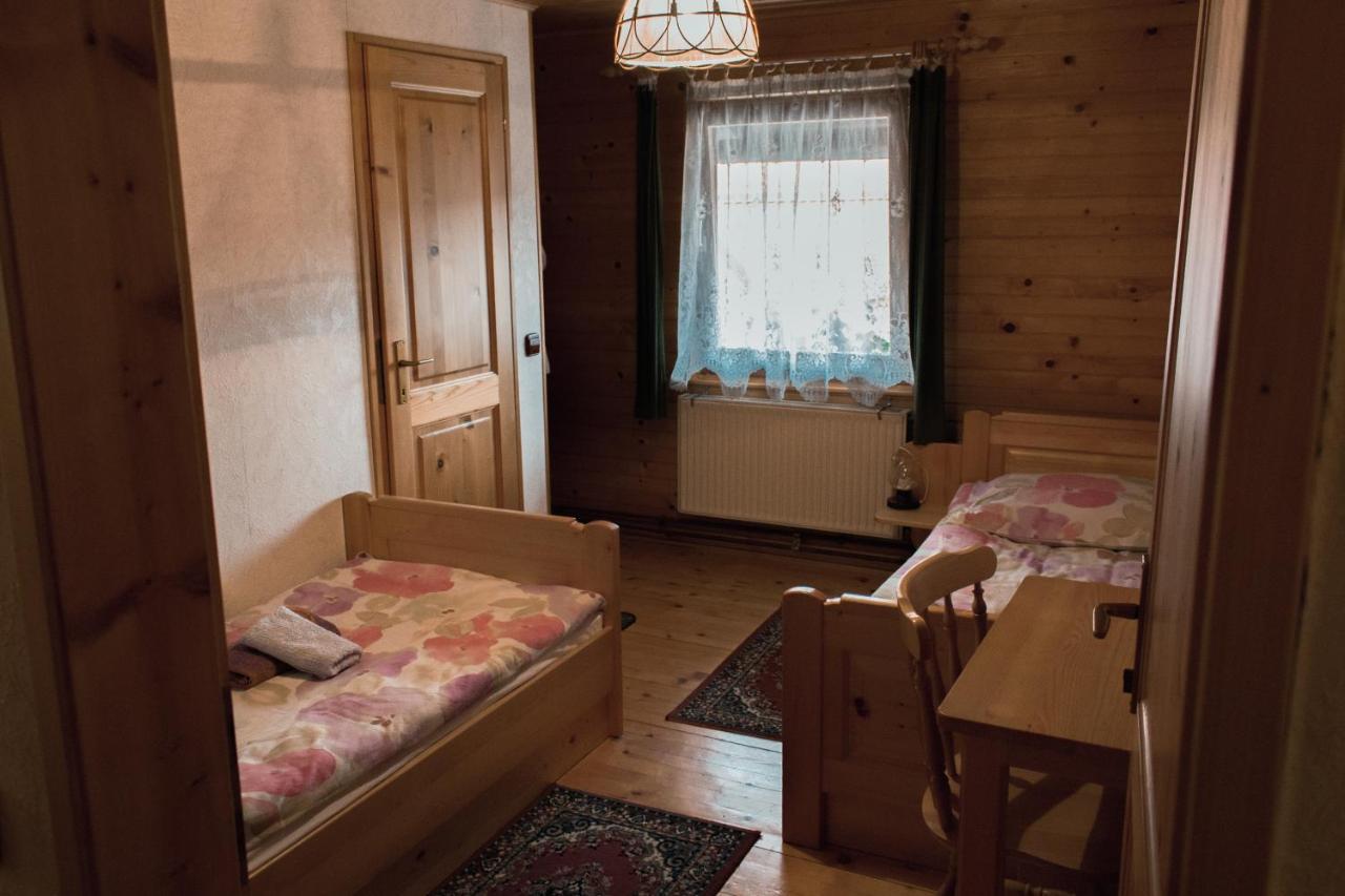 Penzijon Urbanc Bed and Breakfast Lovrenc na Pohorju Buitenkant foto